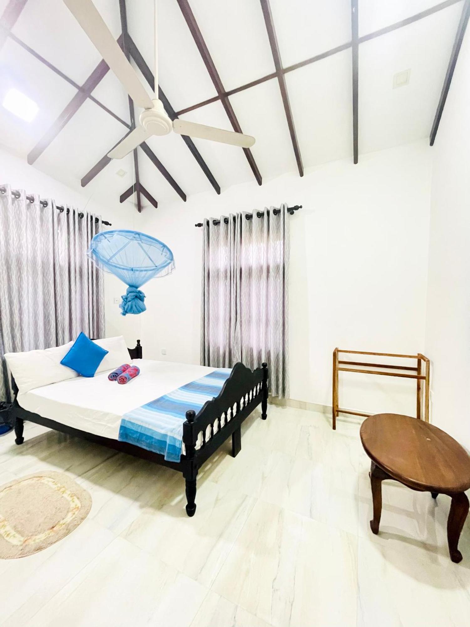 Sebastian Family Villa Negombo Exteriör bild